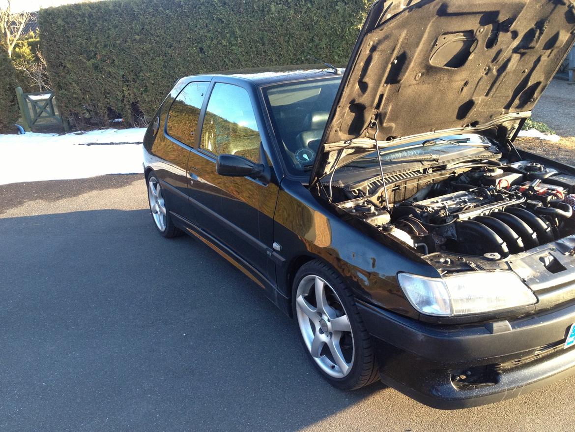 Peugeot S16 solgt 20,000 billede 16