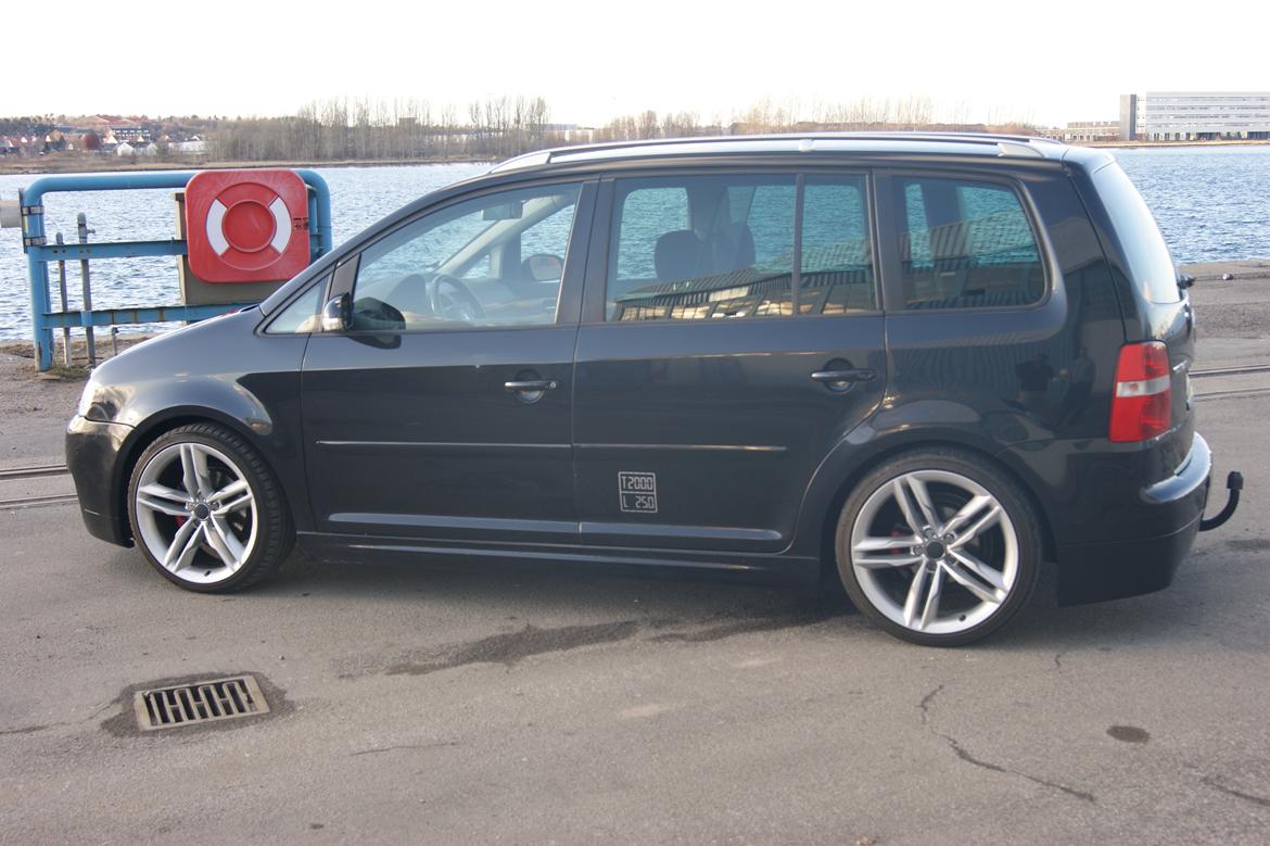 VW Touran Highline [Tidl. bil] billede 12