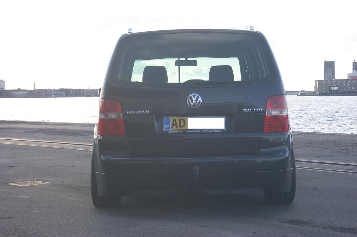 VW Touran Highline [Tidl. bil] billede 2