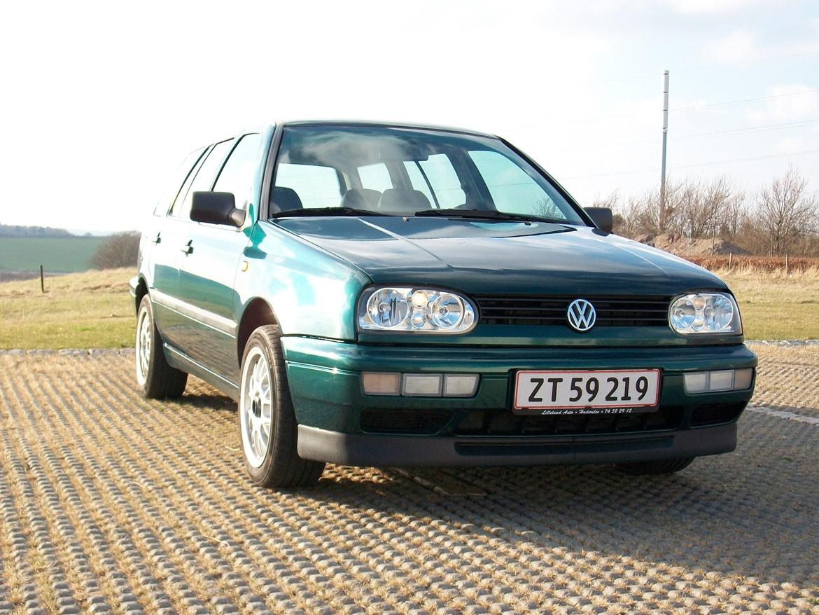 VW Golf 3 Variant [SOLGT] billede 1