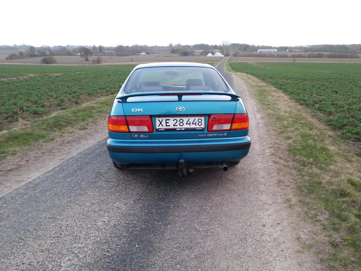 Toyota Carina E 1.8 billede 4
