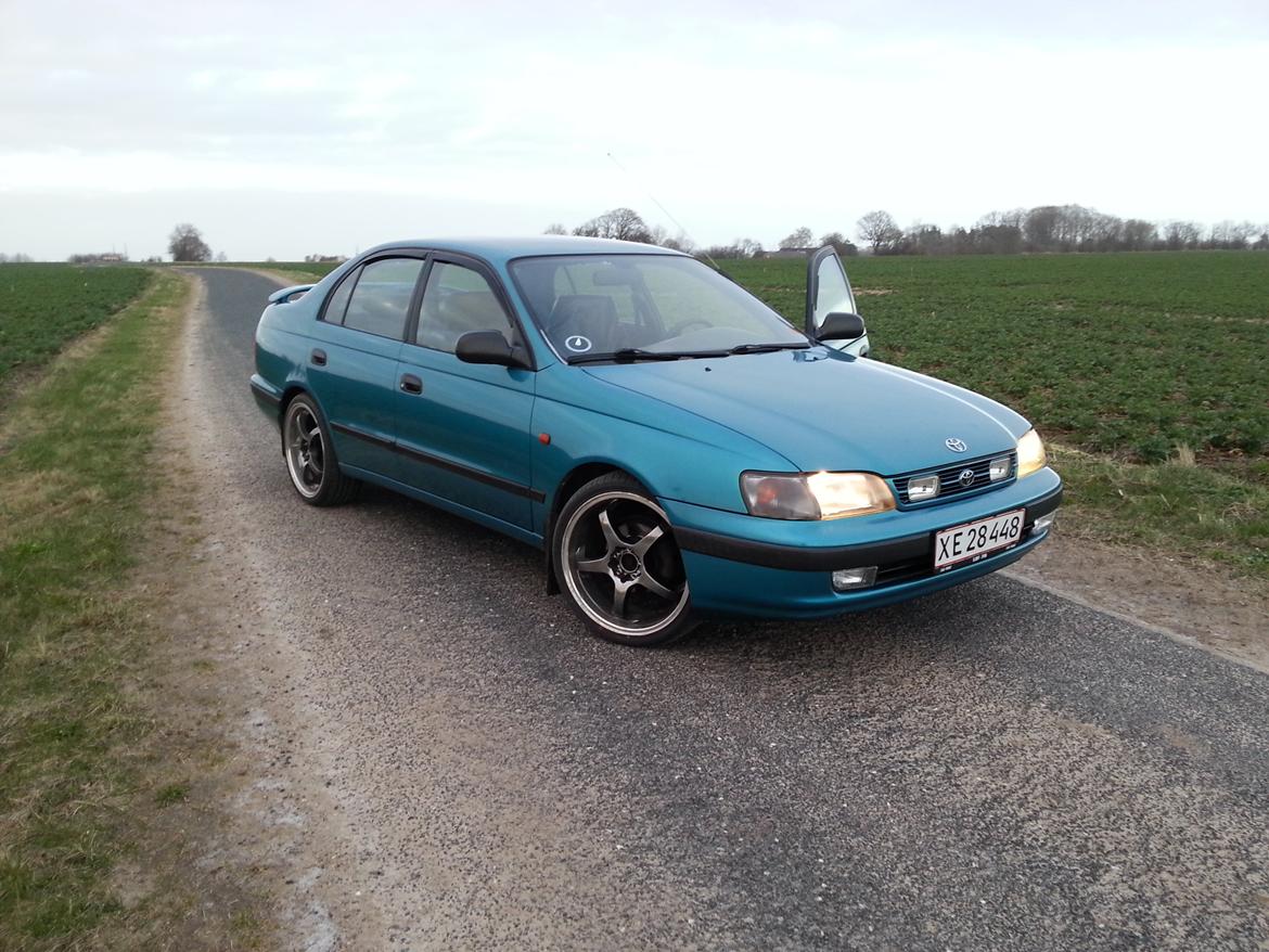 Toyota Carina E 1.8 billede 13