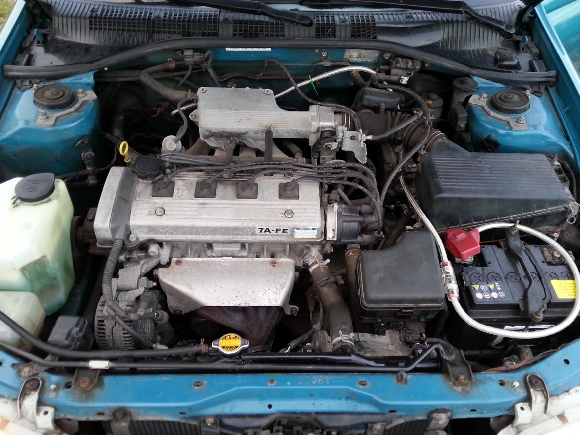 Toyota Carina E 1.8 billede 19