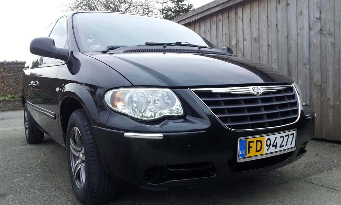 Chrysler Grand Voyager 2,4 SE Van billede 4