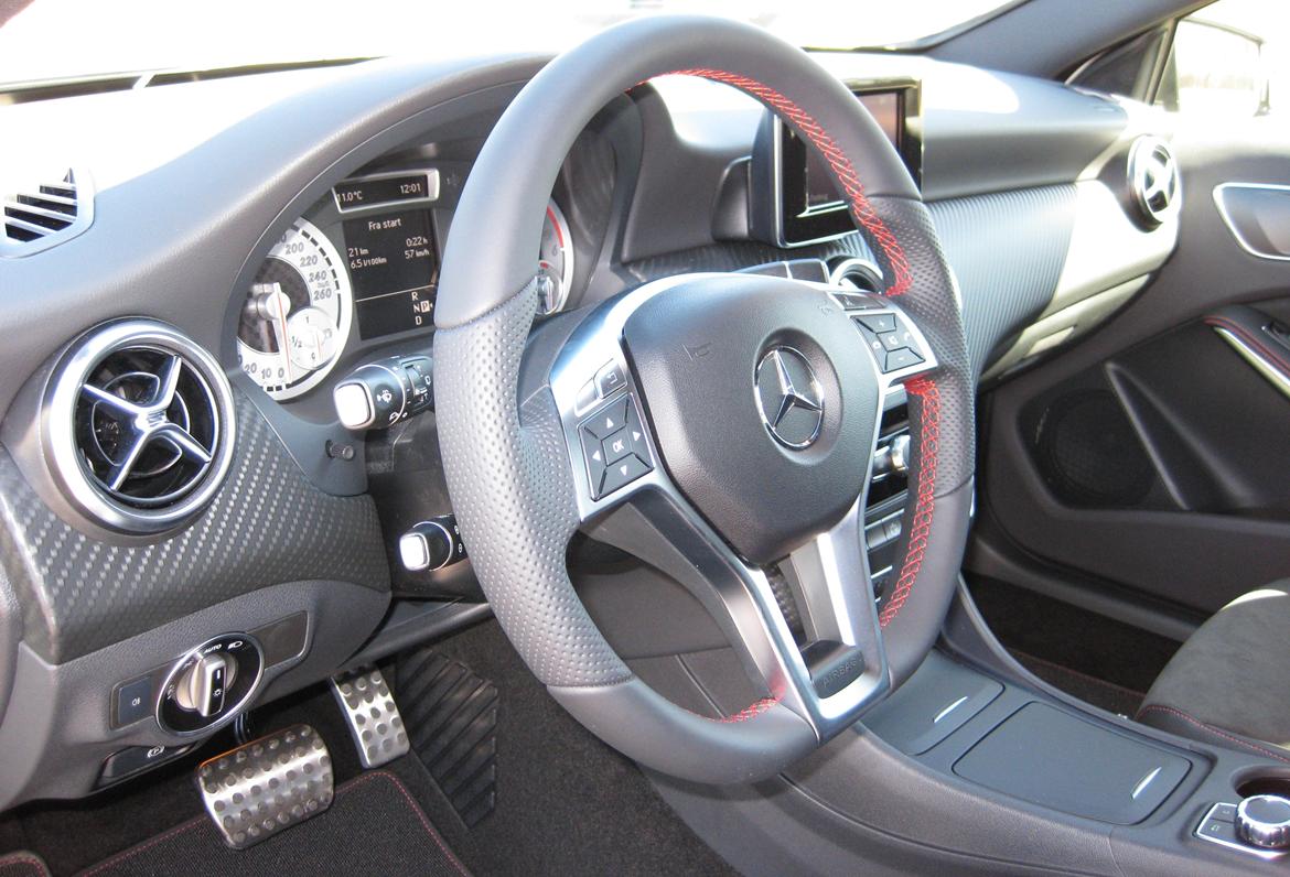 Mercedes Benz A 200 CDI BlueEFFICIENCY - AMG Sport (SOLGT) billede 6