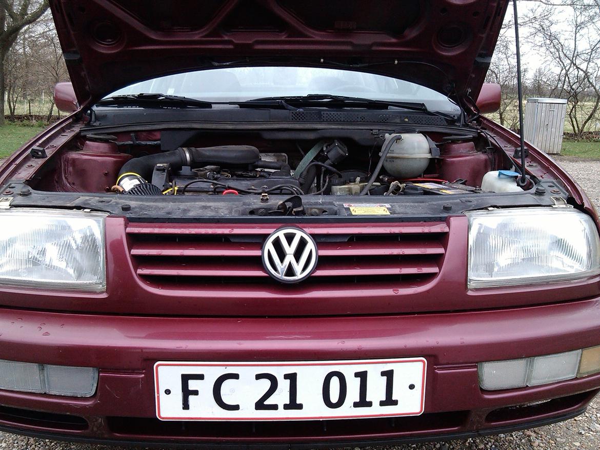 VW Vento 1,8 Glx Solgt billede 20