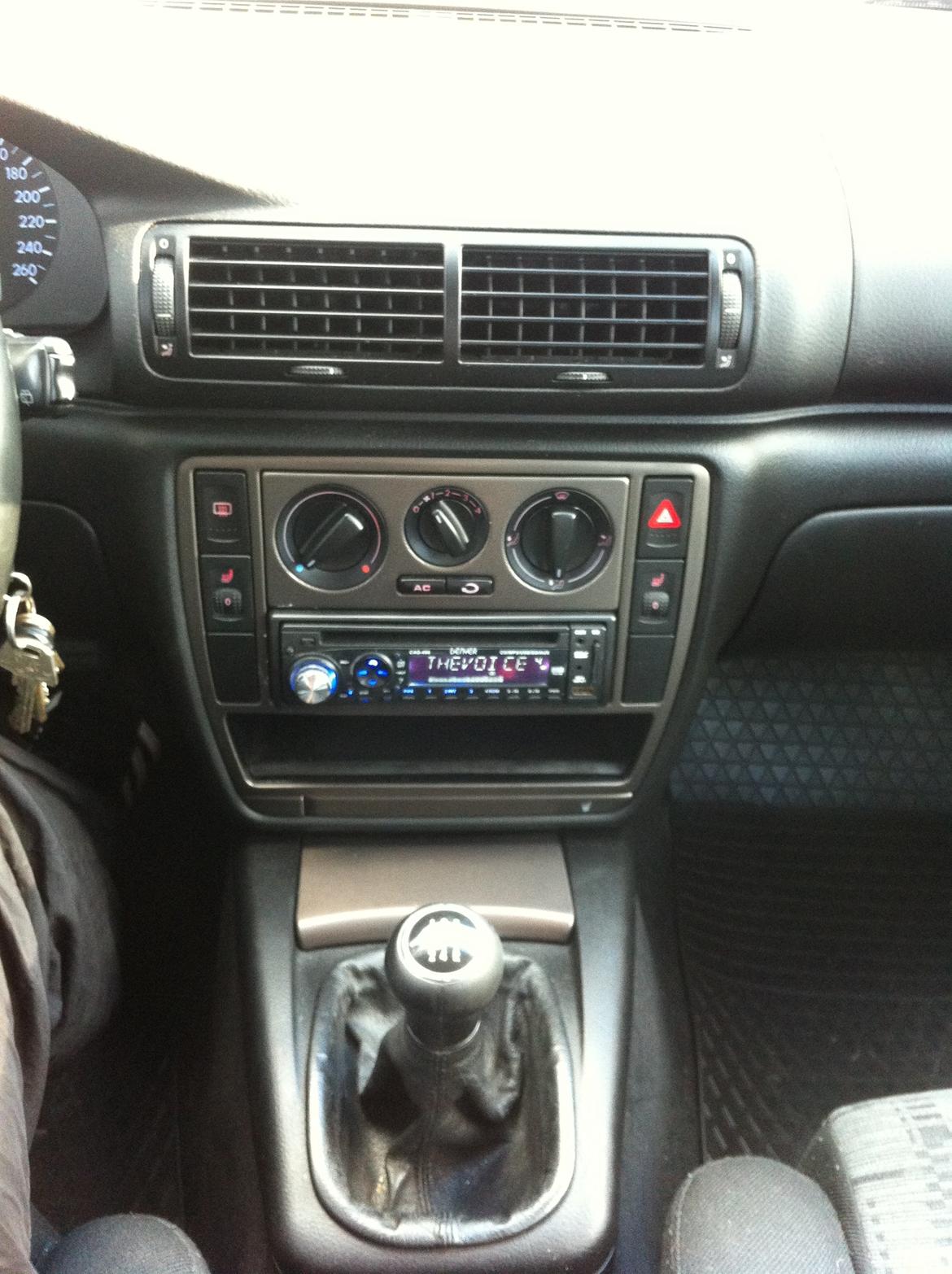 VW Passat 3B5 billede 12