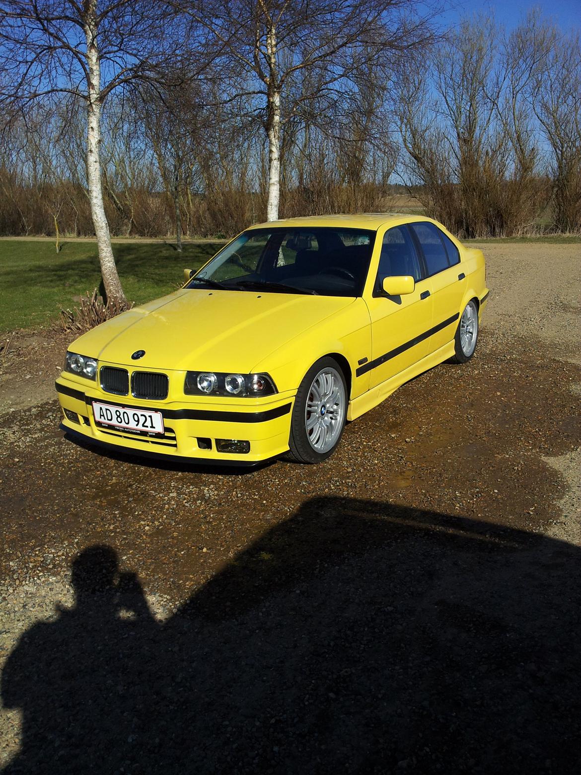BMW 325 TDS M-Technic billede 3