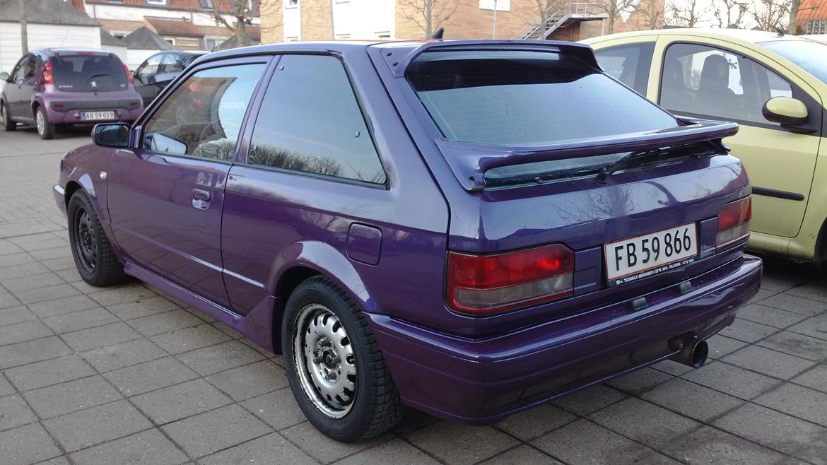 Mazda 323 Turbo 4WD billede 3