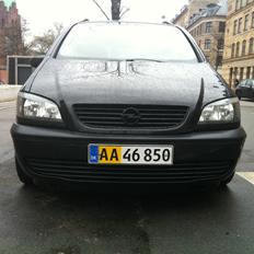 Opel Zafira a