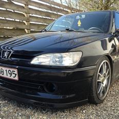 Peugeot 306 2.0 GTI-6 special edition