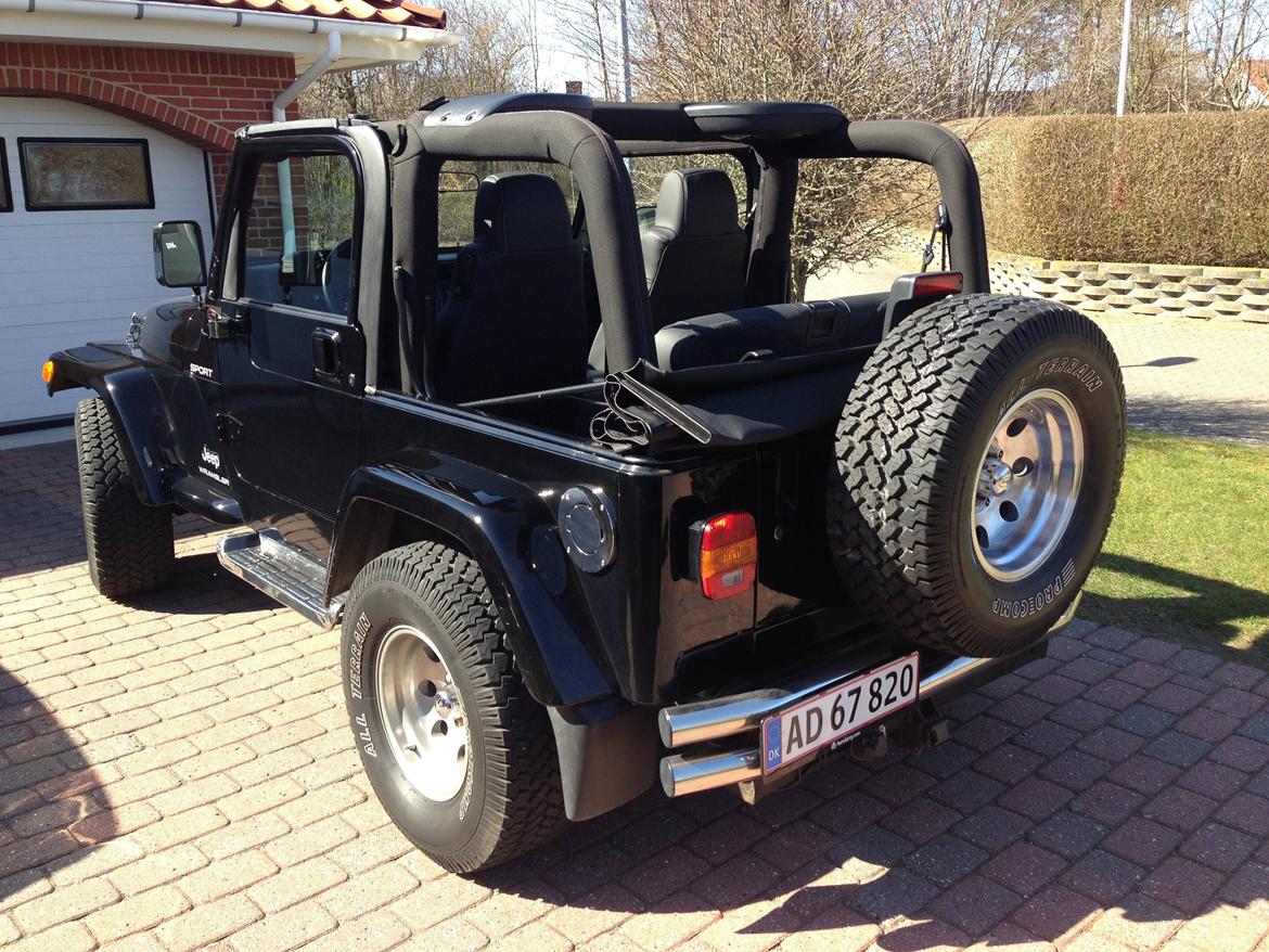 Jeep Wrangler Sport 4x4, Soft Top, TJ (SOLGT) billede 9