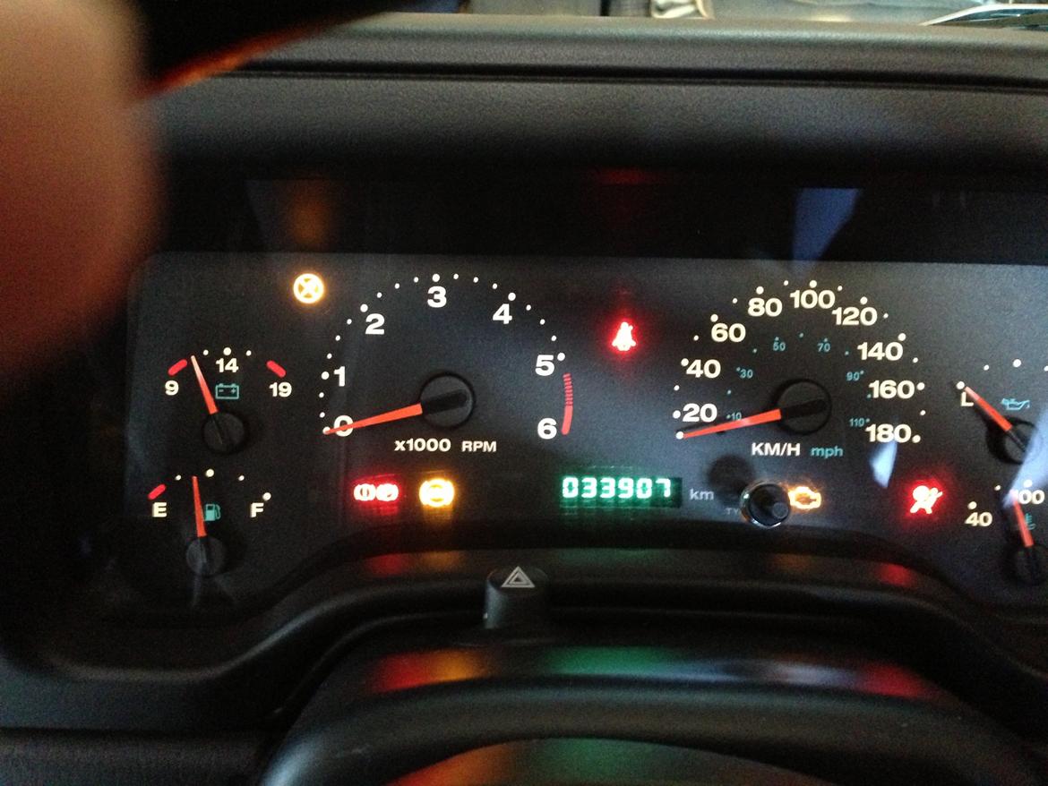 Jeep Wrangler Sport 4x4, Soft Top, TJ (SOLGT) billede 11