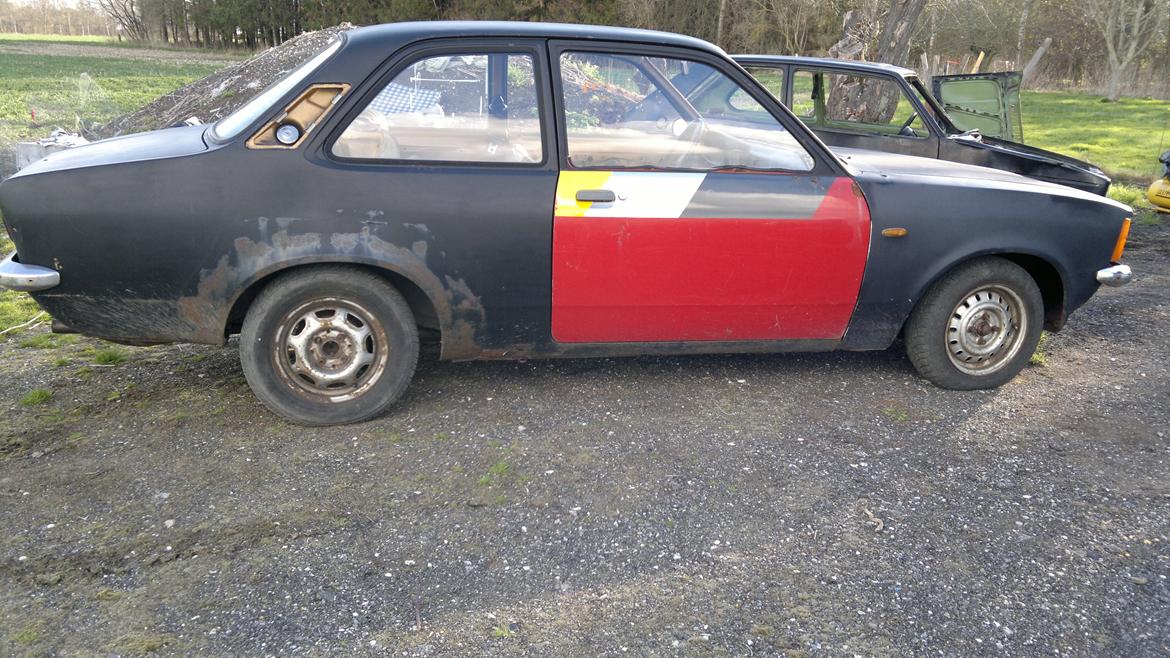 Opel Kadett C *solgt* billede 4