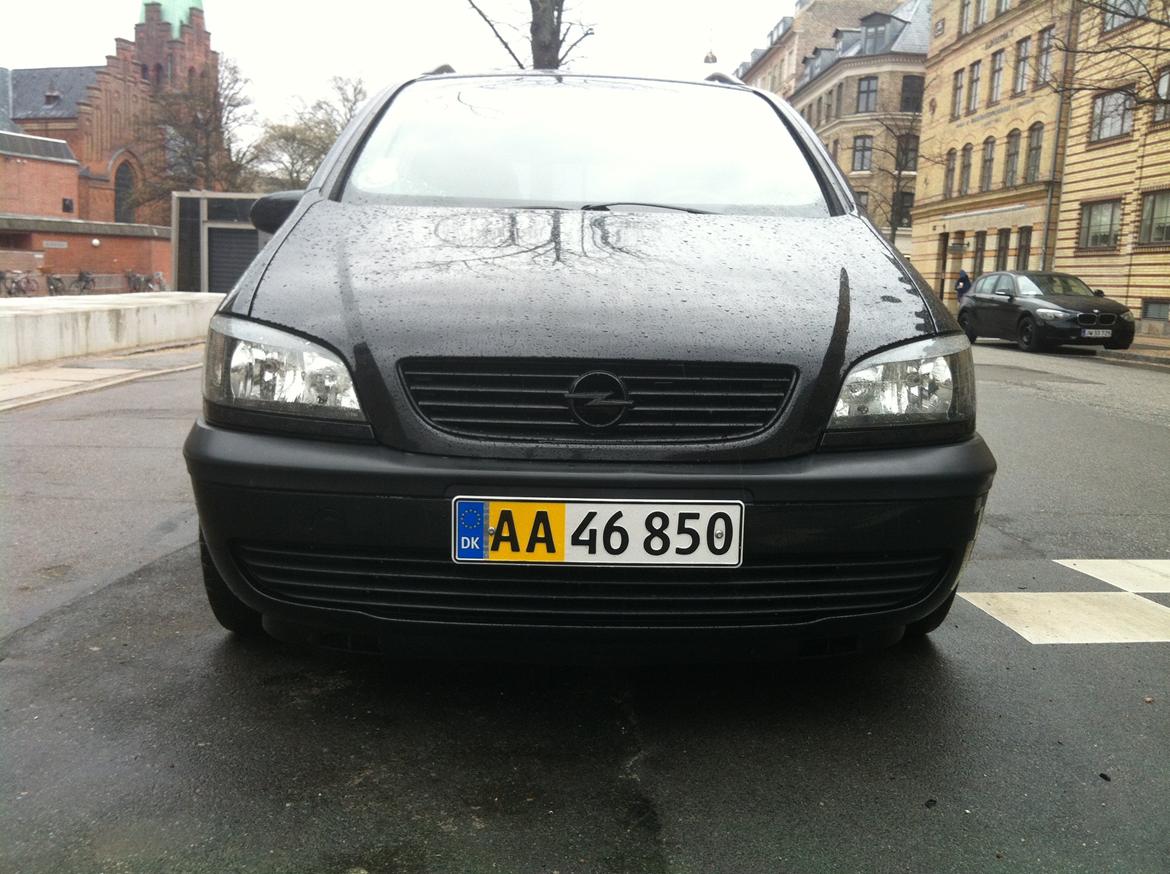 Opel Zafira a - Hjemme lavet sorte lygter . billede 3
