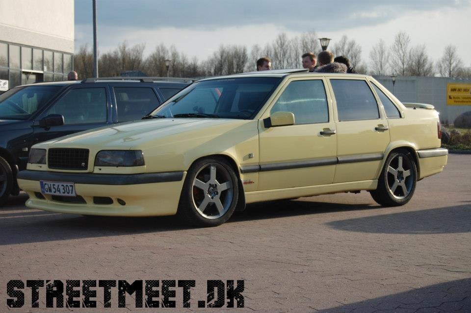 Volvo 850 T-5R (stjålet) - Til træf (mikkels v70r ved siden af) billede 1