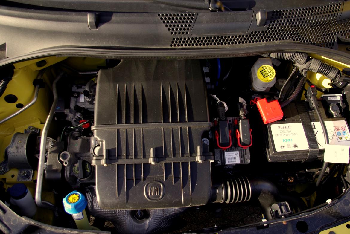 Fiat 500 - Motorrummet ;) Meget enkelt heh billede 1