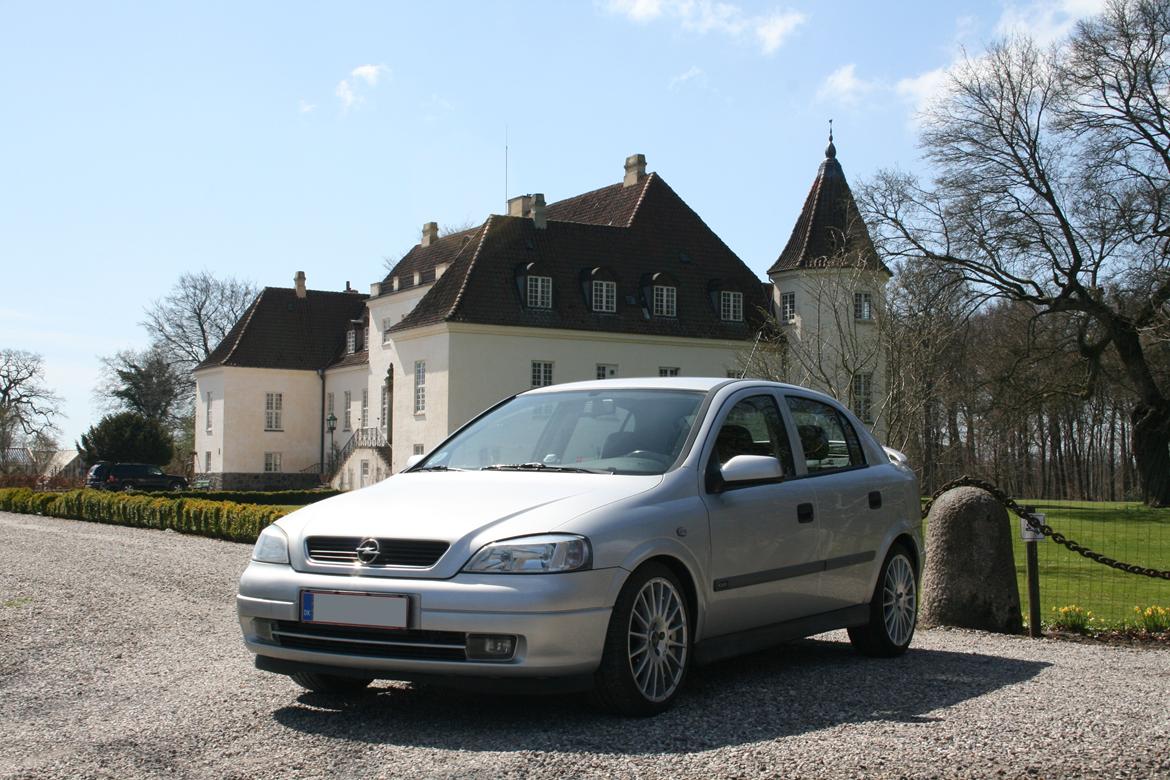 Opel Astra G 1,6 16v  *Den lille Racer =)* billede 1