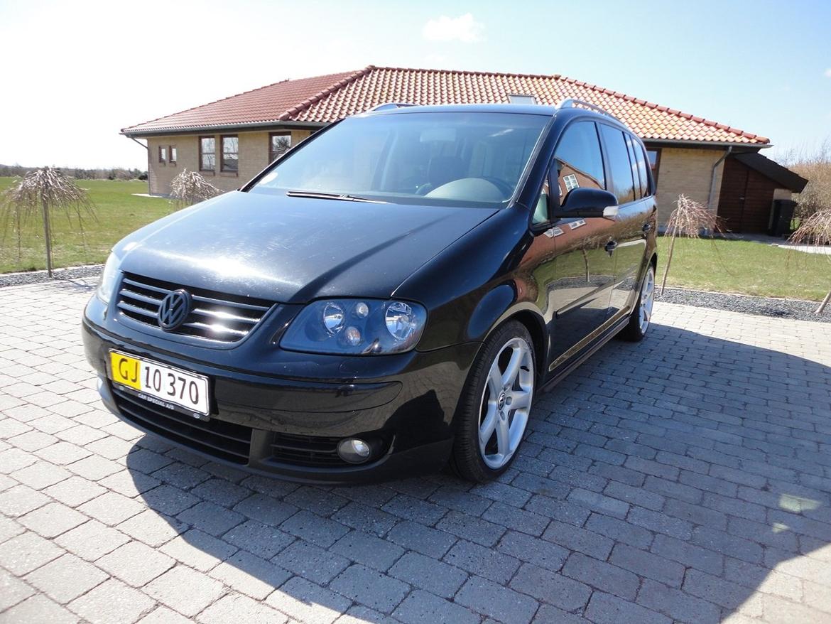 VW Touran Highline DSG billede 2