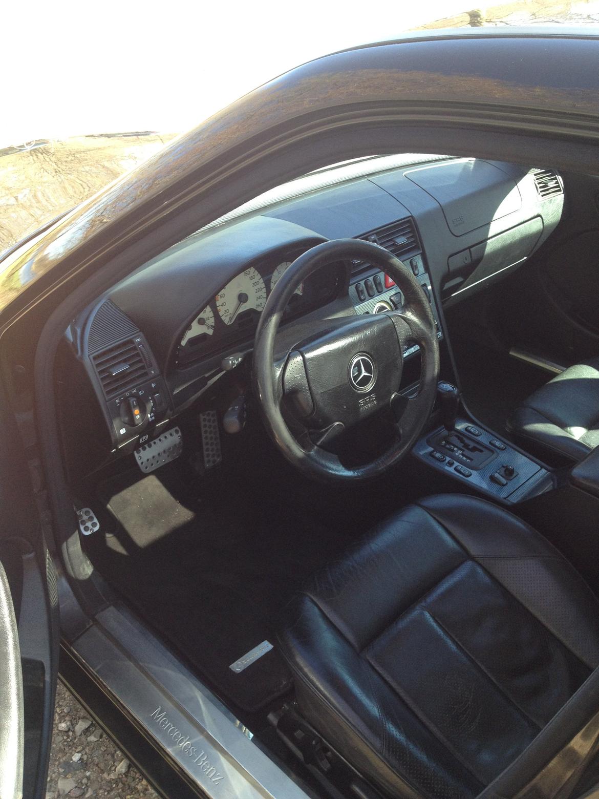 Mercedes Benz C230 Kompressor Sport > SOLGT billede 11