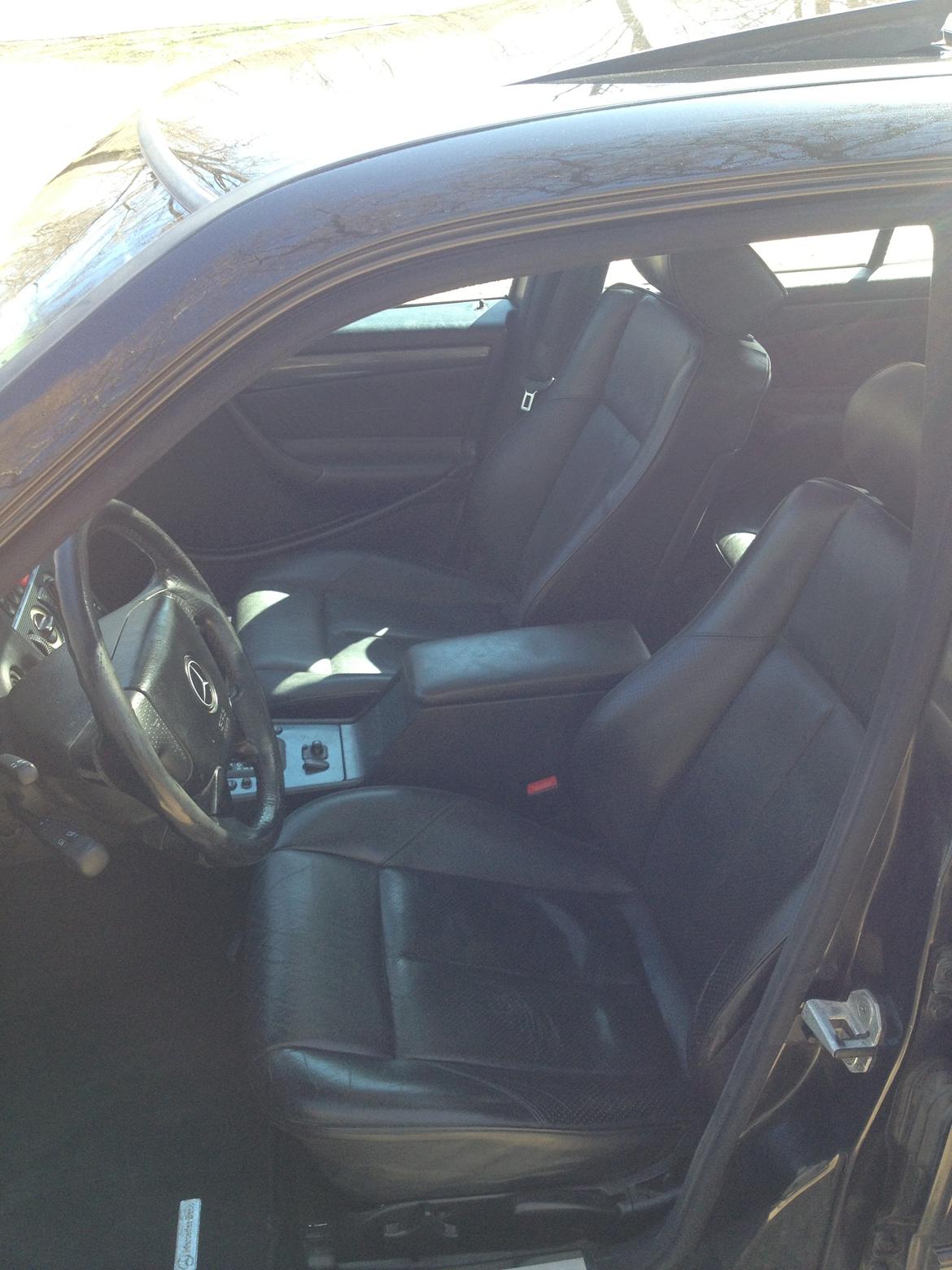 Mercedes Benz C230 Kompressor Sport > SOLGT billede 14