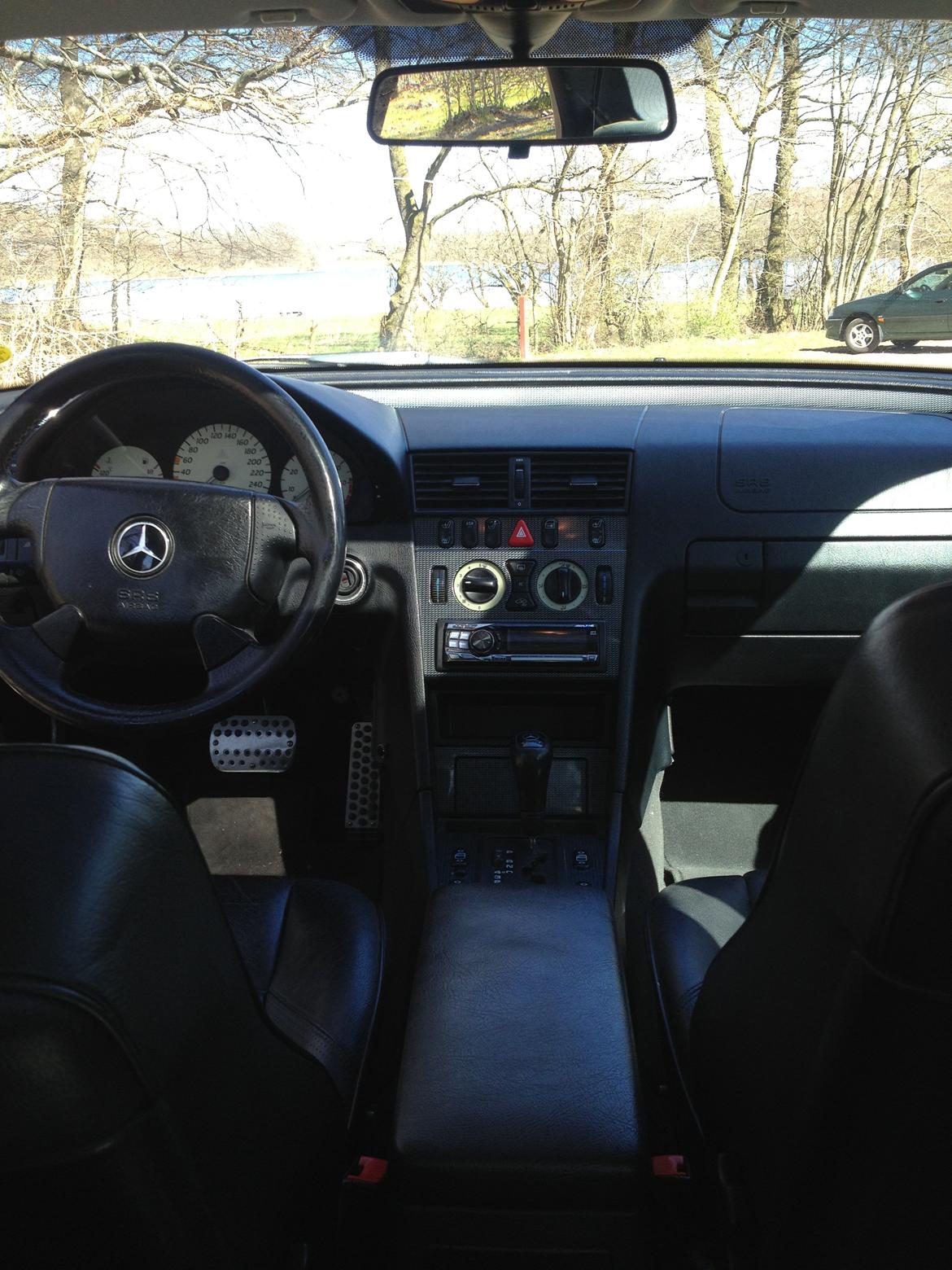 Mercedes Benz C230 Kompressor Sport > SOLGT billede 12