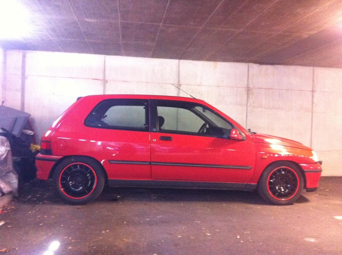 Renault Clio 1.8 16v billede 12