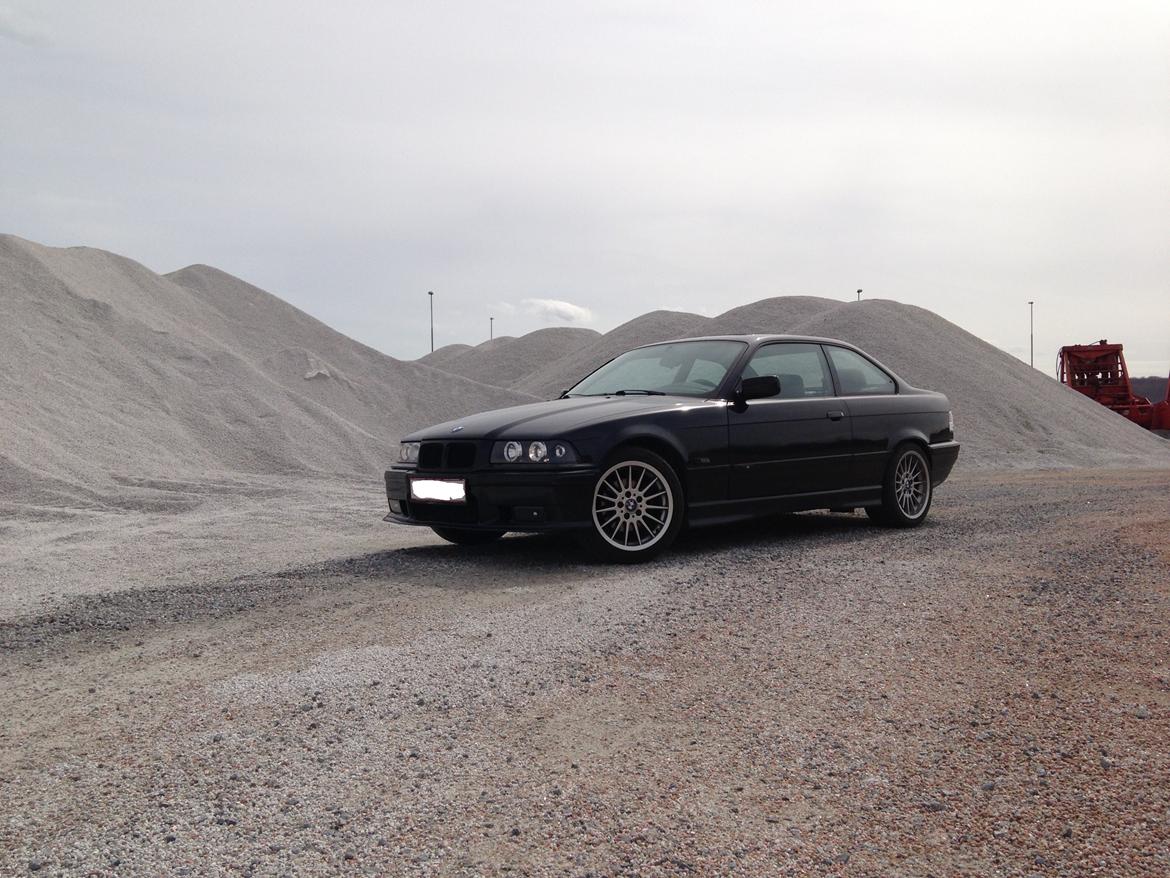 BMW E36 328i coupe billede 3