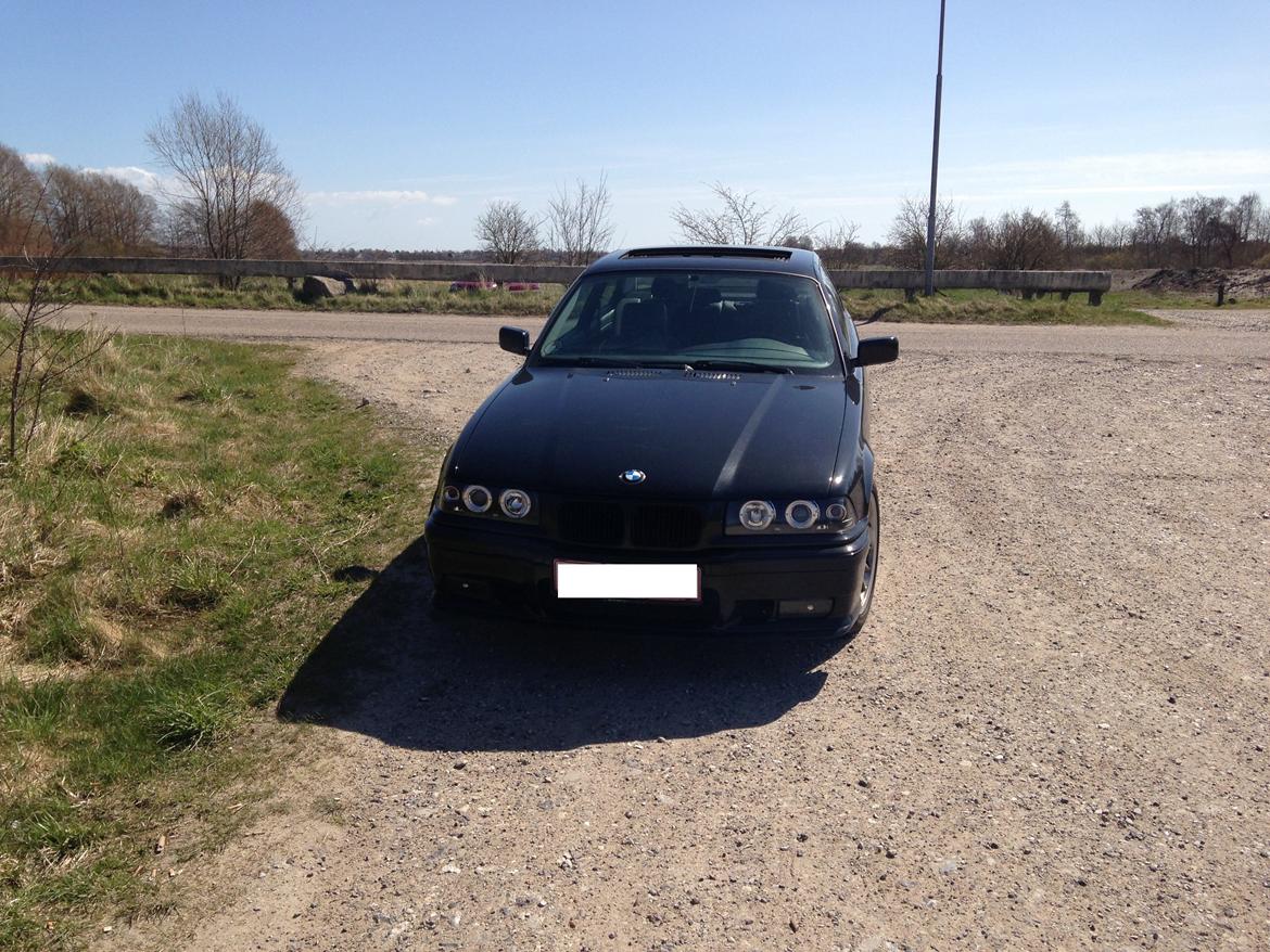 BMW E36 328i coupe billede 10