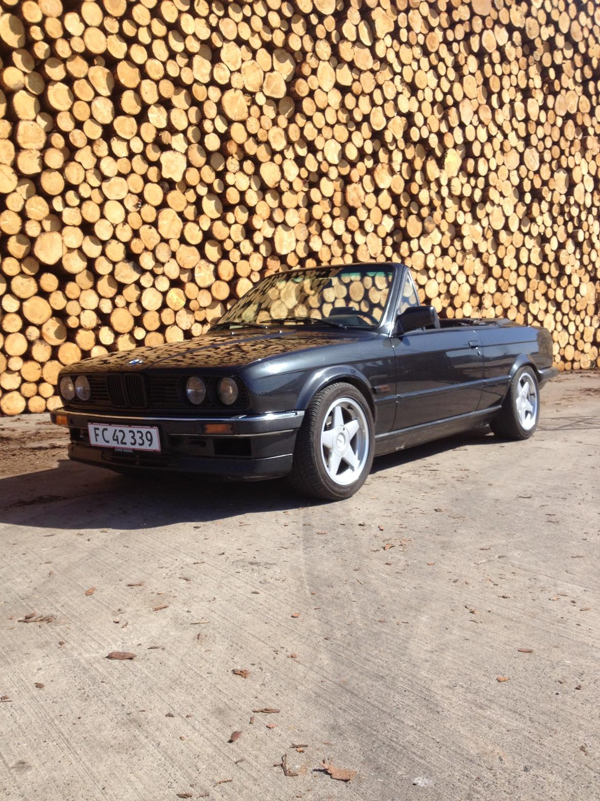 BMW E30 325i cabriolet  billede 2