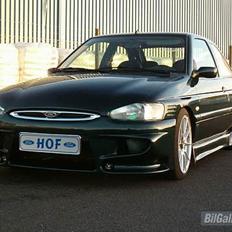 Ford escort 1.8i sport 