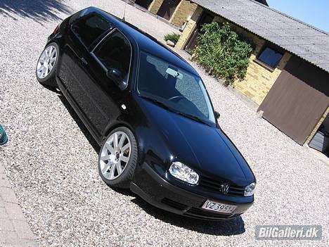 VW Golf 4 (solgt) - Fronten billede 1