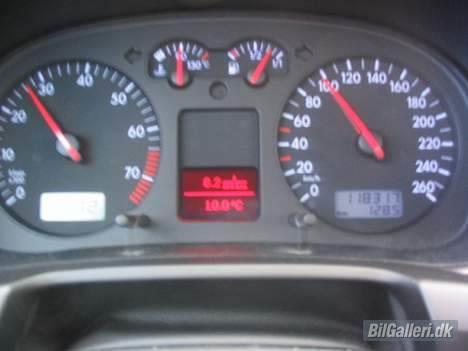 VW Golf 4 (solgt) - 118000 km på tælleren. billede 7