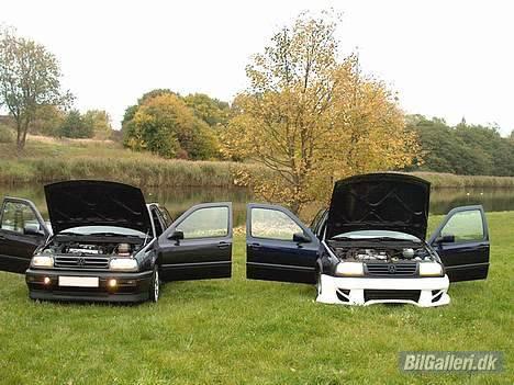 VW Vento 2,0 - Kerbs og Juniors Vento (forfra) billede 11