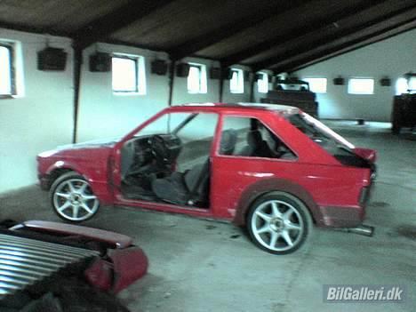 Ford RS Turbo (solgt) - Har fået lavet rust og er på vej til maler! billede 18