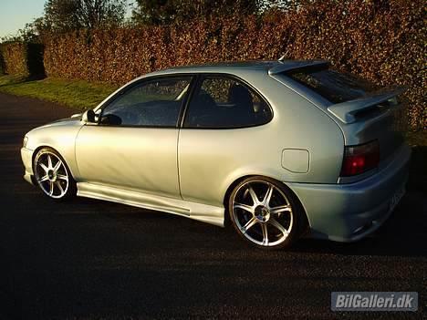 Toyota corolla (solgt) billede 9