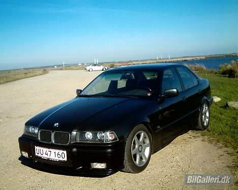 BMW E36 =SOLGT= billede 1