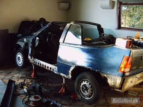 Opel Kadett GSI CAB. Solgt. billede 13