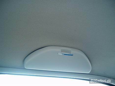 VW Golf 4 TDI - der skal også være lidt til solbrillerne billede 5