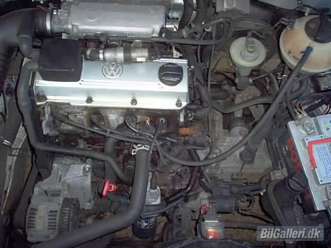 VW vento 2,0   SOLGT billede 6