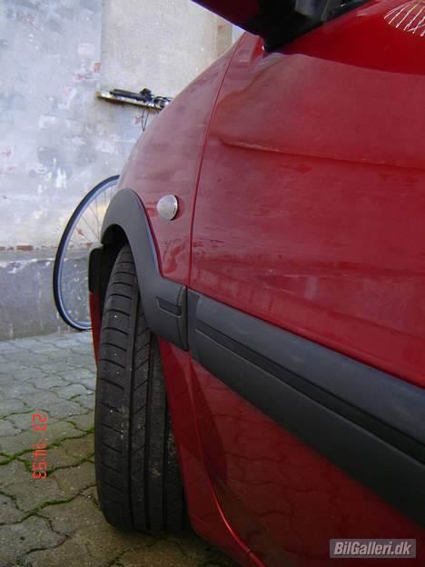 Peugeot 106 1,6 XSI @ SOLGT billede 7