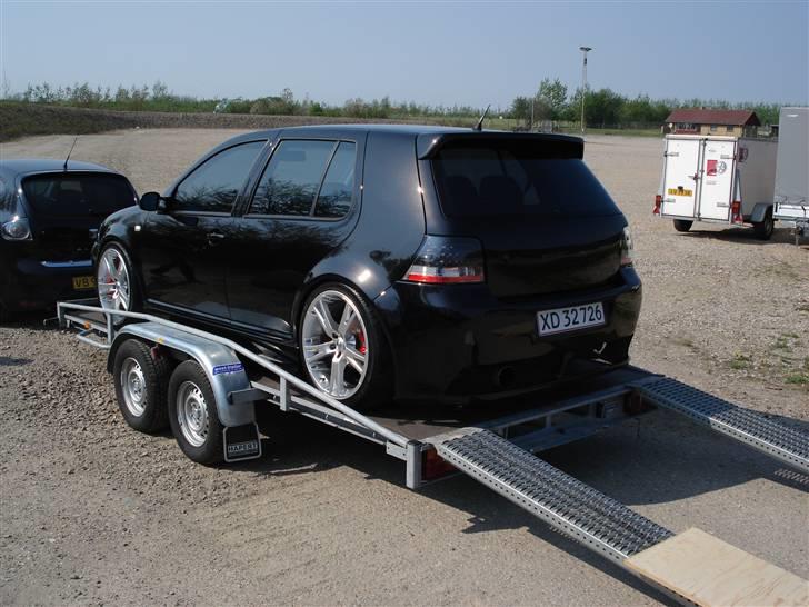 VW Golf IV GTI 20VT ¤SOLGT¤  - Billed fra Fast&Furious Carshow 27-28-29 April 07. Da vi ankom med 4ern på trailern. billede 11