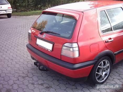 VW Golf 3 - Den dejlige numse, ville dog være pænere med hvide diodebaglygter billede 2