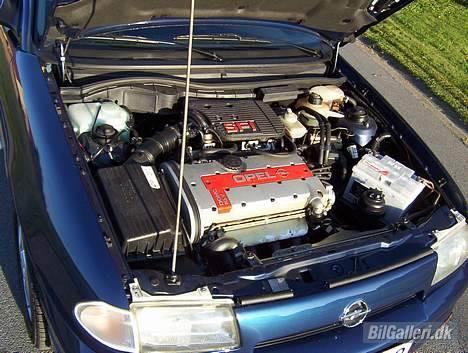 Opel Astra GSI 16V billede 13