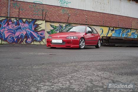 Honda Civic 1.6 ESi Vtec SOLGT - fra siden billede 1