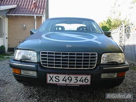 Opel Senator 3,0i R6 24Valve - Den ser rigtig overlegen ud billede 16