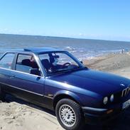 BMW E30 318I