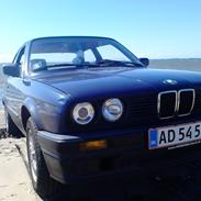 BMW E30 318I