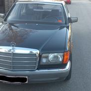 Mercedes Benz 300 SE W126