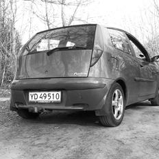 Fiat Punto 1.2 16v ELX - (Tidl. bil)